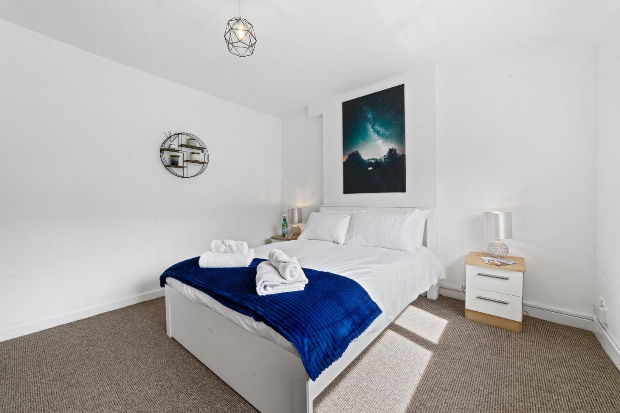 Village Cwtch Whitchurch 2 Bedroom Apartment Cardiff Buitenkant foto
