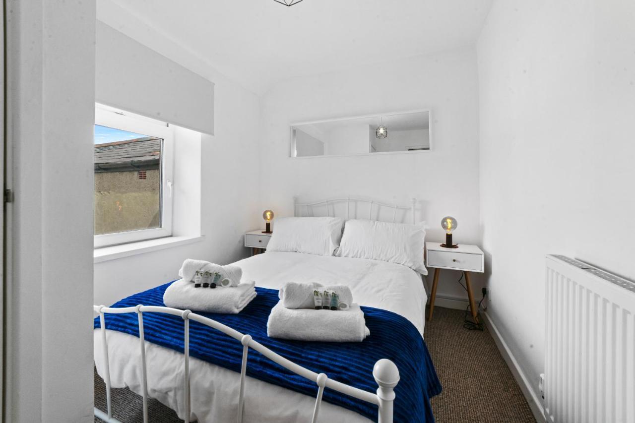 Village Cwtch Whitchurch 2 Bedroom Apartment Cardiff Buitenkant foto