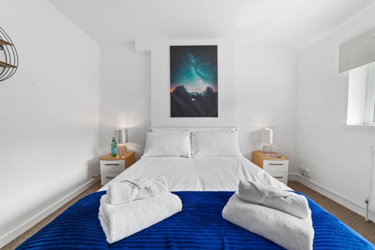 Village Cwtch Whitchurch 2 Bedroom Apartment Cardiff Buitenkant foto